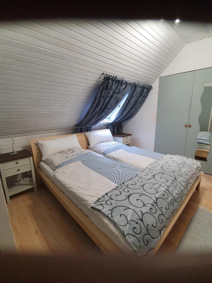 Wunderschoen Zwischen Ortsausgang Und Waldesrand Gelegene, Schoene Apartments Хецогенрат Екстериор снимка